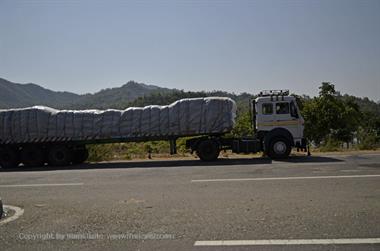 01 PKW-Reise_Mount_Abu-Udaipur_DSC4191_b_H600